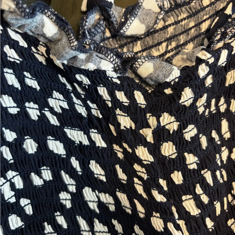 Navy blue and white smock dress with adjustable straps - Picture 9 of 11